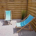 Avec Climatisation, Parking Et Terrasse Privee Pres De Saint-amand-les-eaux - Fr-1-510-147 * Flines-Les-Mortagne